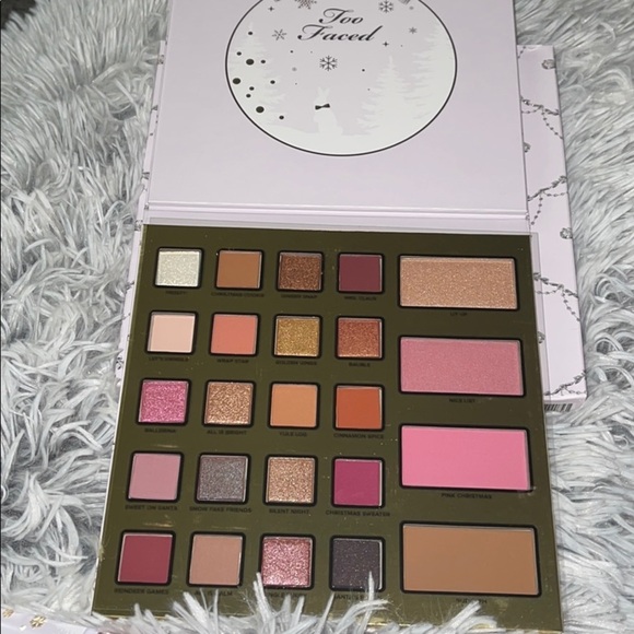 Too Faced Enchanted Forest collection Set - Picture 7 of 9